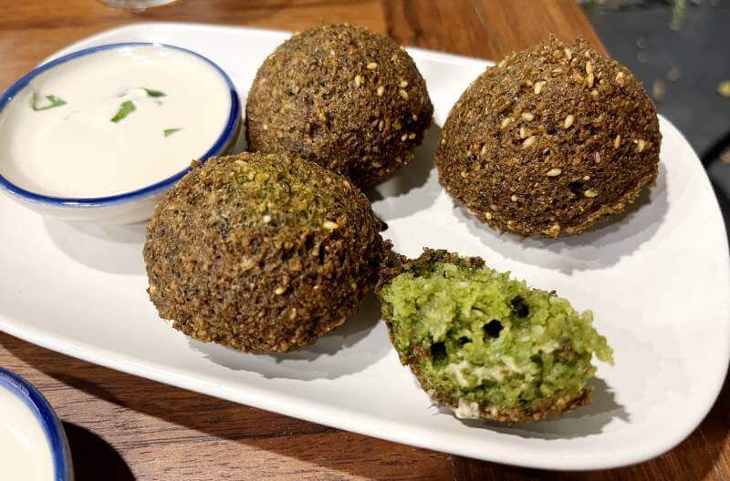 清邁中東地中海以色列食物：炸鷹嘴豆泥球（Falafel）